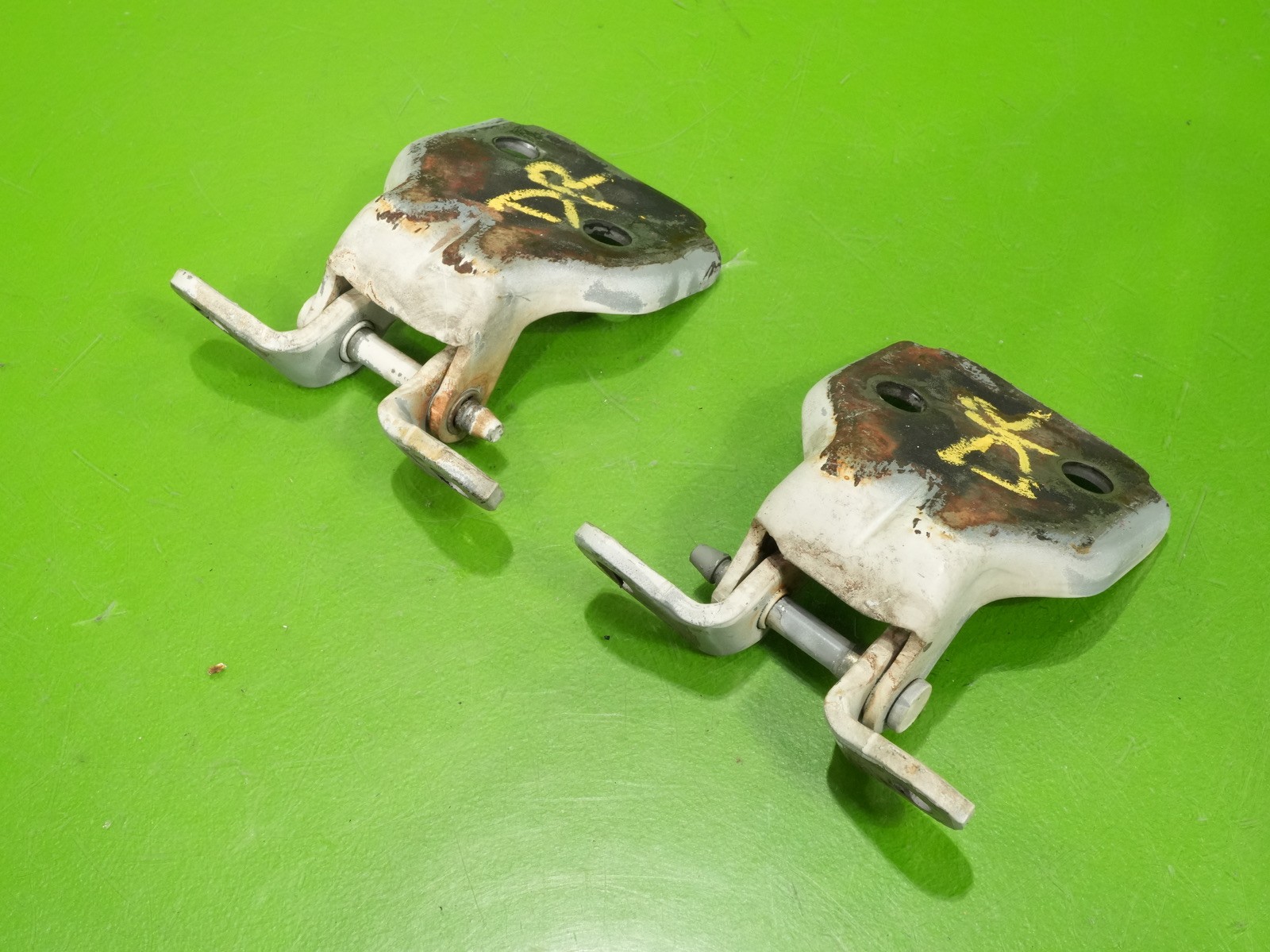 92-95 Civic OEM door hinges hangers mounts SET left OR right del Sol Integra