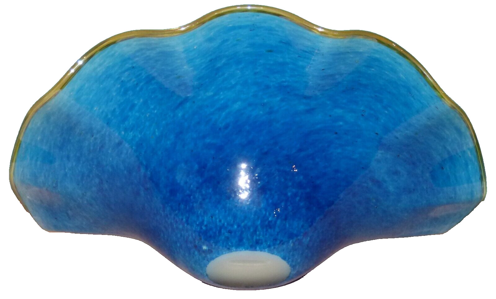 Daniel Lotton Art Glass Clamshell with Pearl, Clam