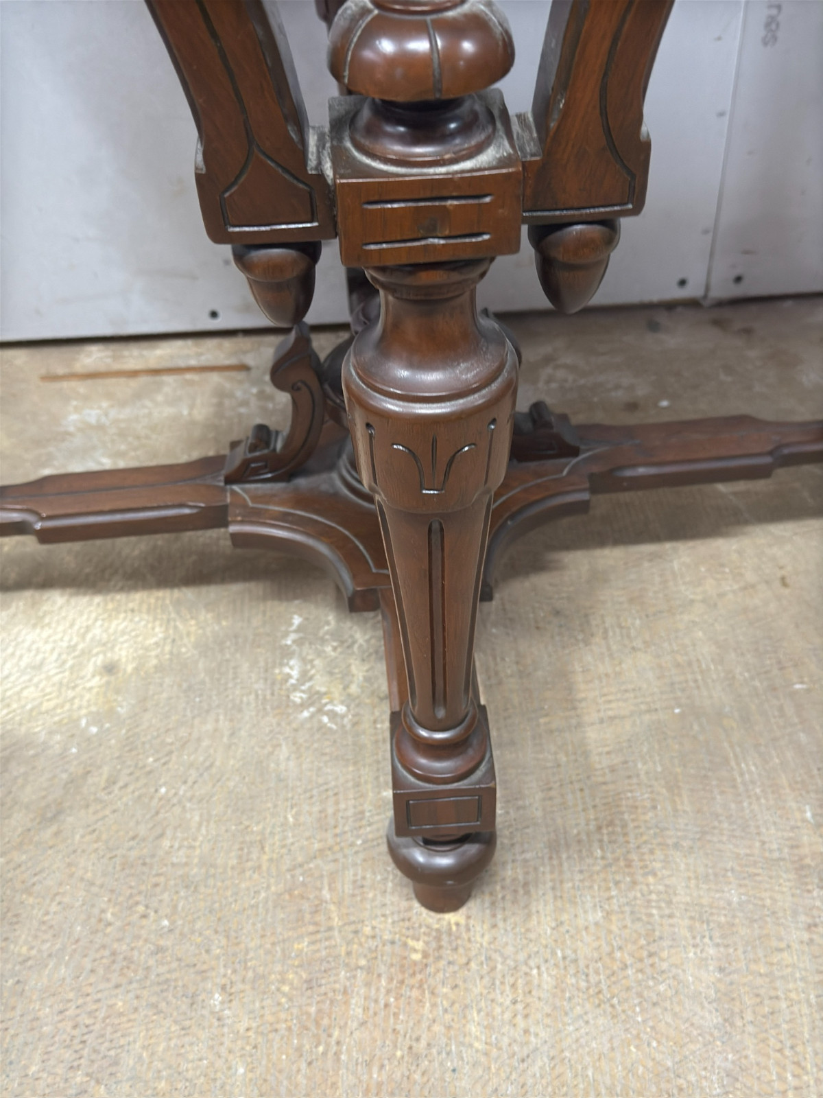 antique Rennaissance revival Victorian walnut parlor center table marble 1870