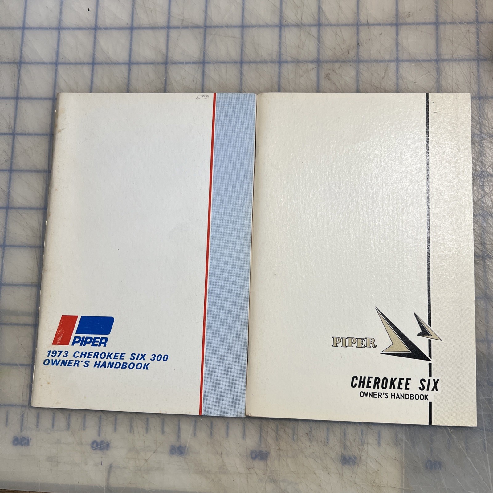 Vintage Owners Manual Piper Cherokee Six & Cherokee Six 300 Handbook