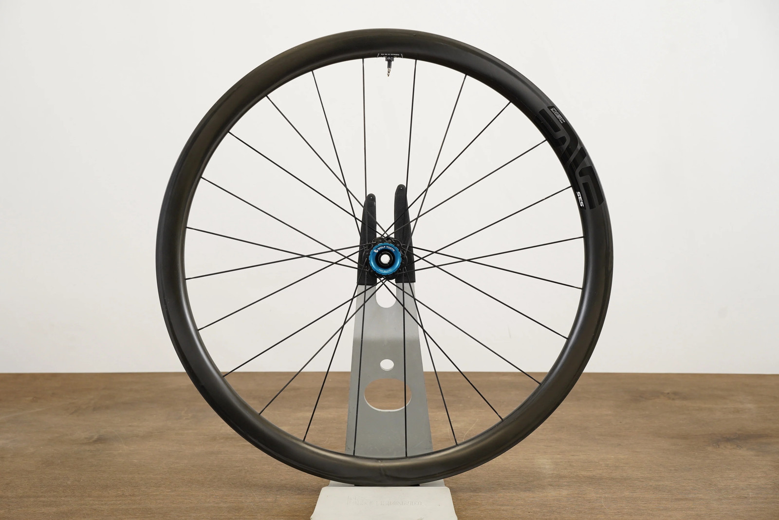 FRONT ENVE 3.4 SES Carbon Tubeless Clincher Disc Brake Wheel