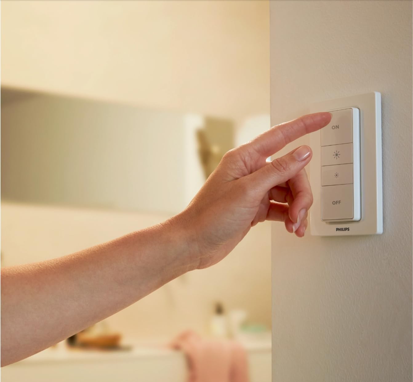 Philips Hue Wireless Dimmer Switch + Remote 473371 Battery Powered Works w/ Hub