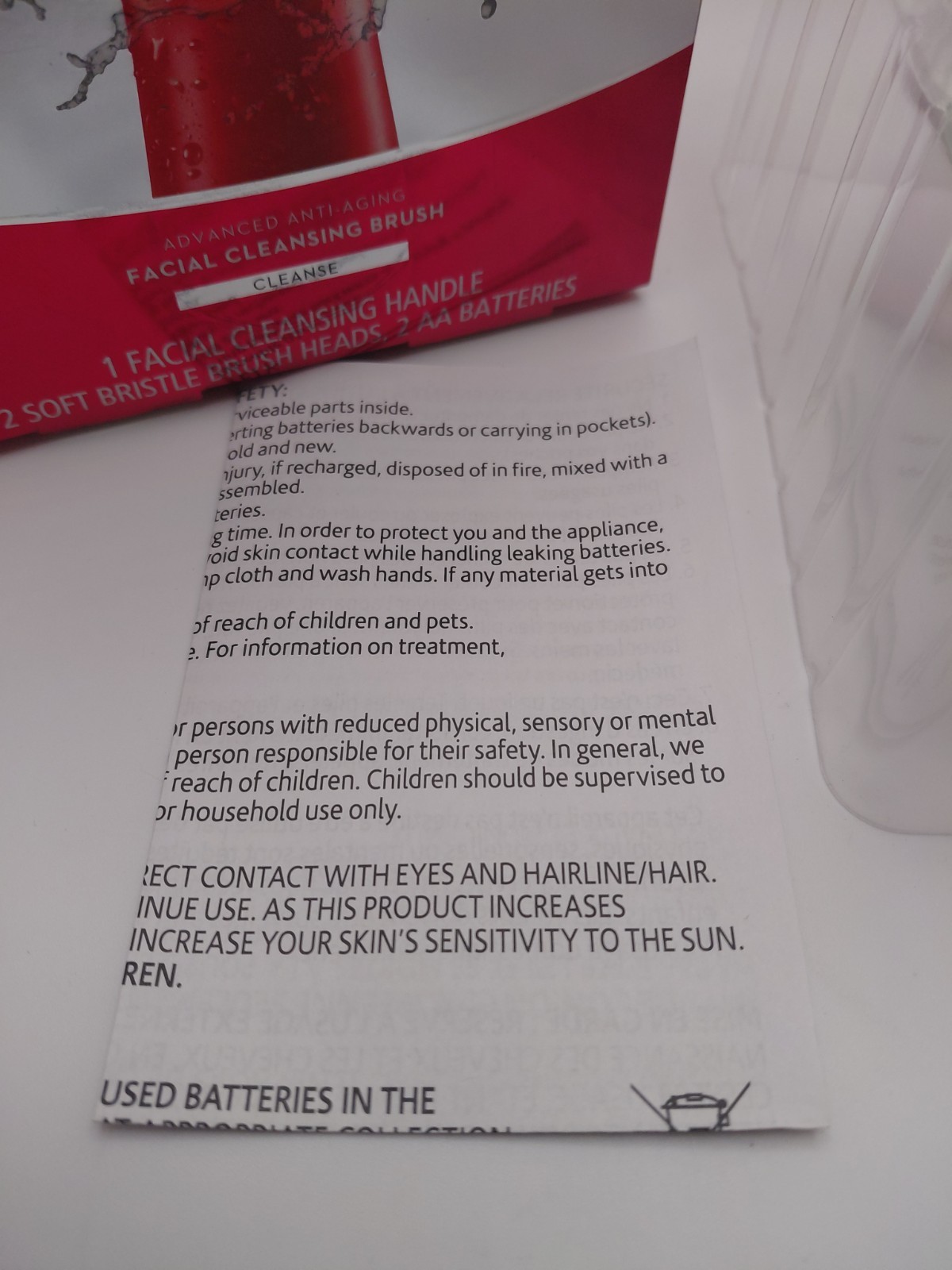 Olay Regenerist Advanced Anti-Aging Face Cleansing Device - Red