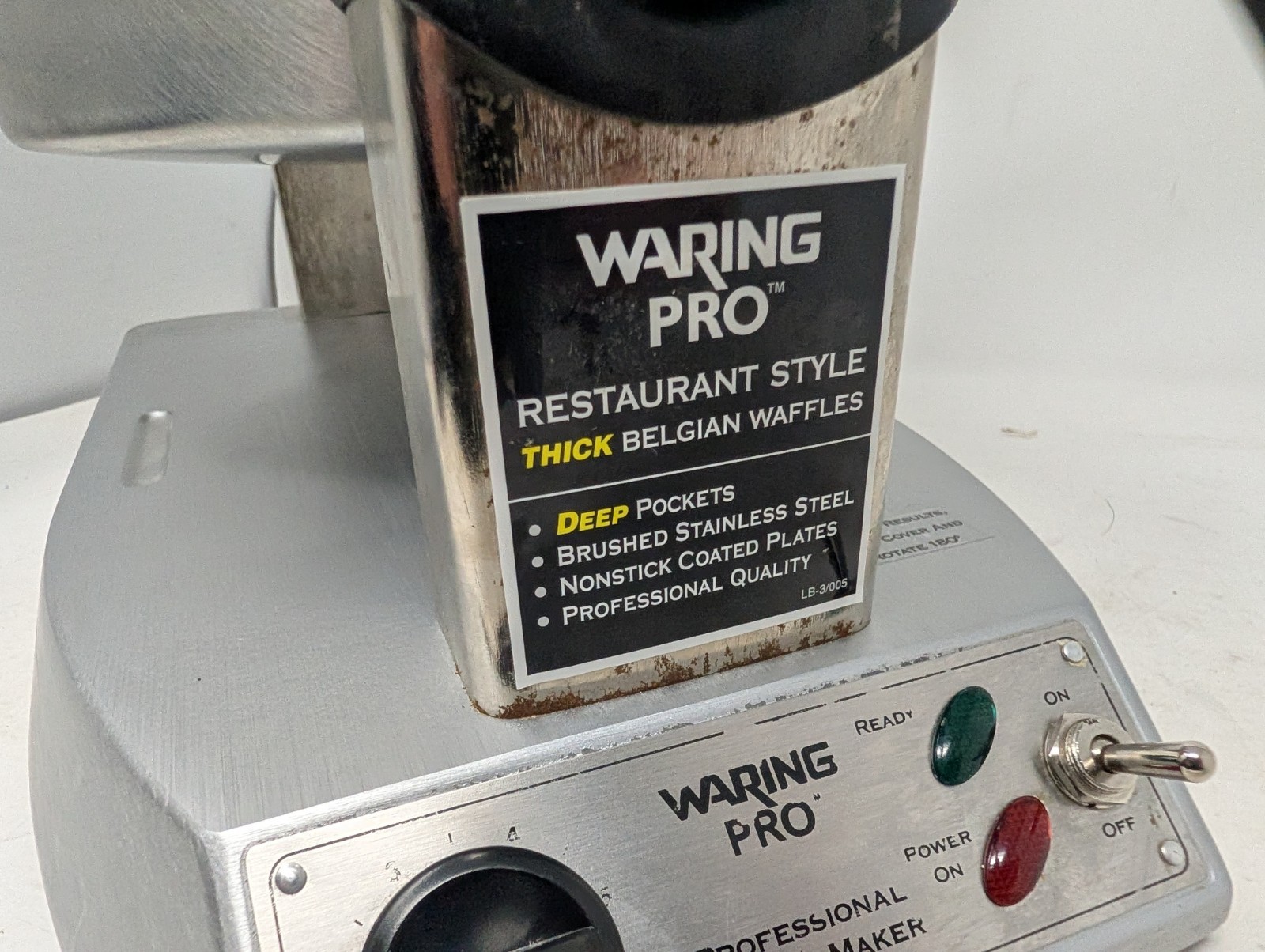 Waring Pro Waffle Maker Belgian WMK300 Stainless Steel Rotating Professional