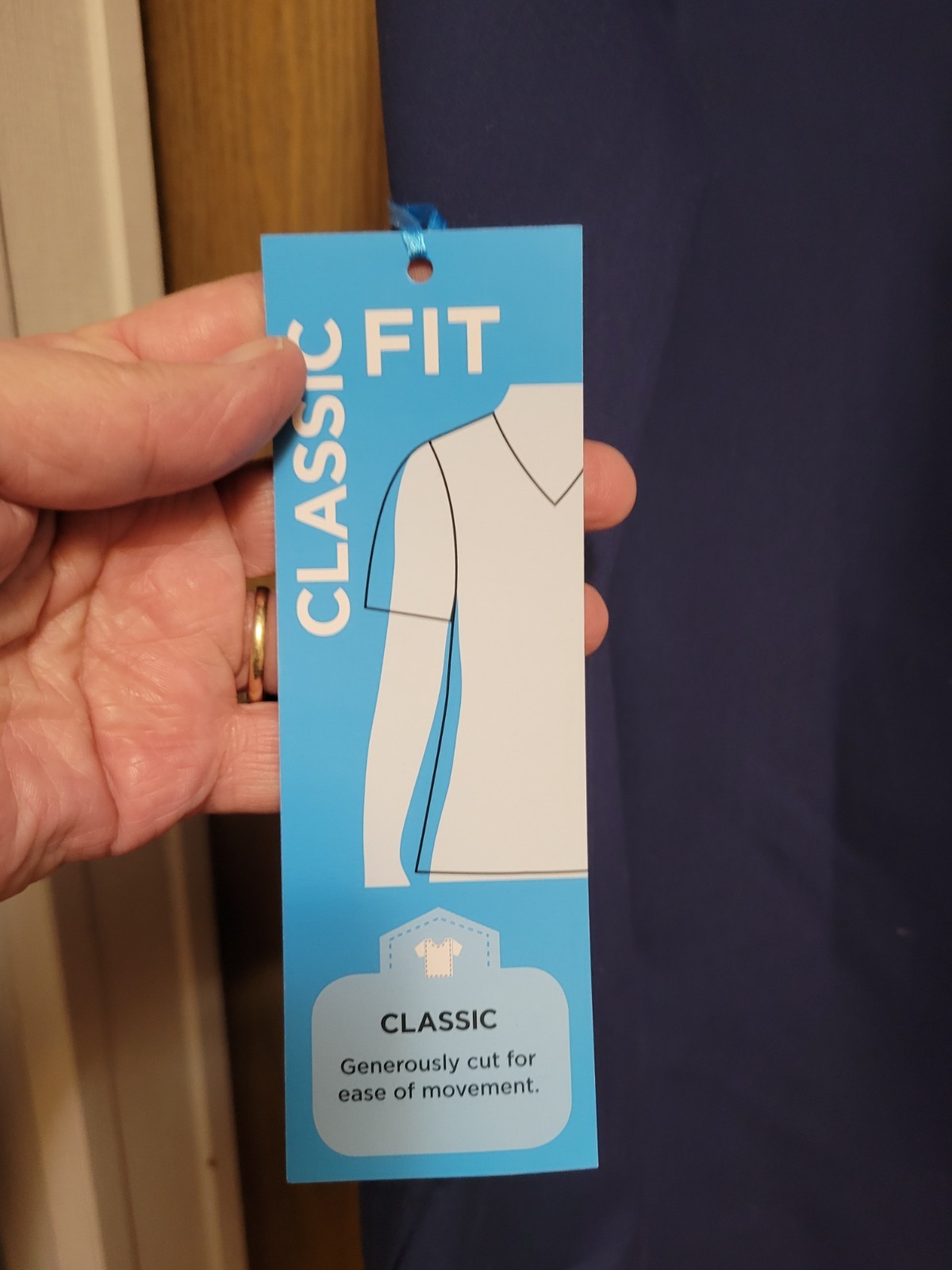 NWT. Med Unisex Long Sleeve Scrub Top/Jacket By Landau. Measurements Posted.