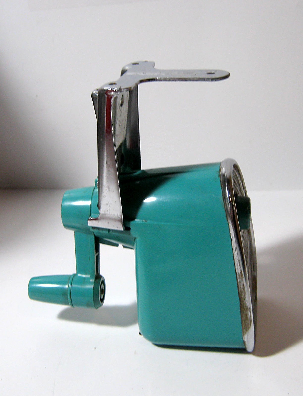 Vintage Swingline Model V Turquoise Pencil Sharpener