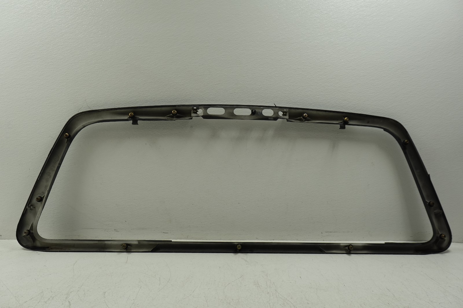 97-03 OEM Ford F150 (Extended Cab ONLY) Rear Window Molding Glass Frame Trim