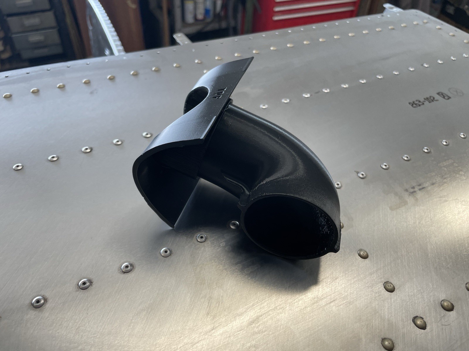 ✈️ CESSNA PN: 0522200-1 ; 150 , 152 , 172 , 182 , 210 CABIN AIR ELBOW FITTING