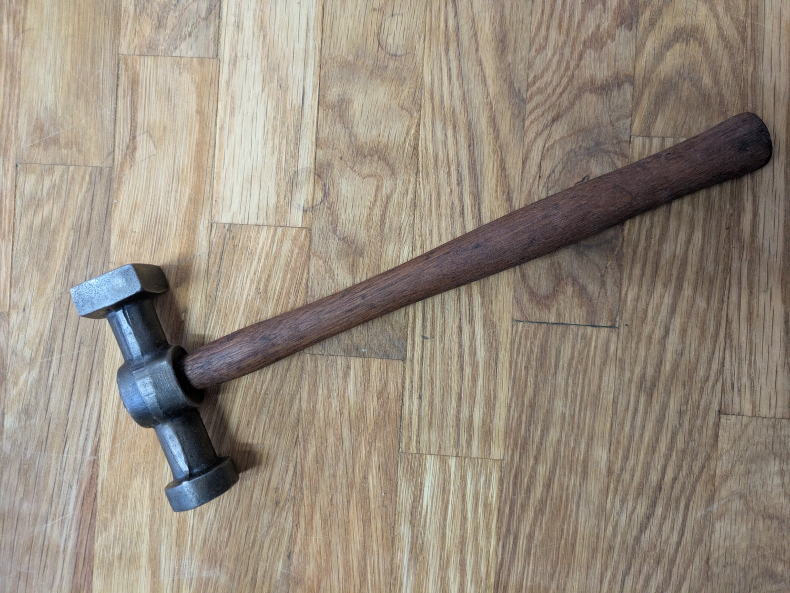 Vintage AUTO BODY HAMMER 1-1/4" on Both Round and Square face