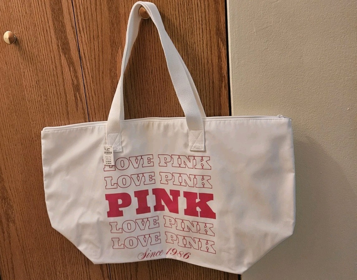 Victoria’s Secret PINK Love Pink Tote Bag & Towel Set White Red Logo Set