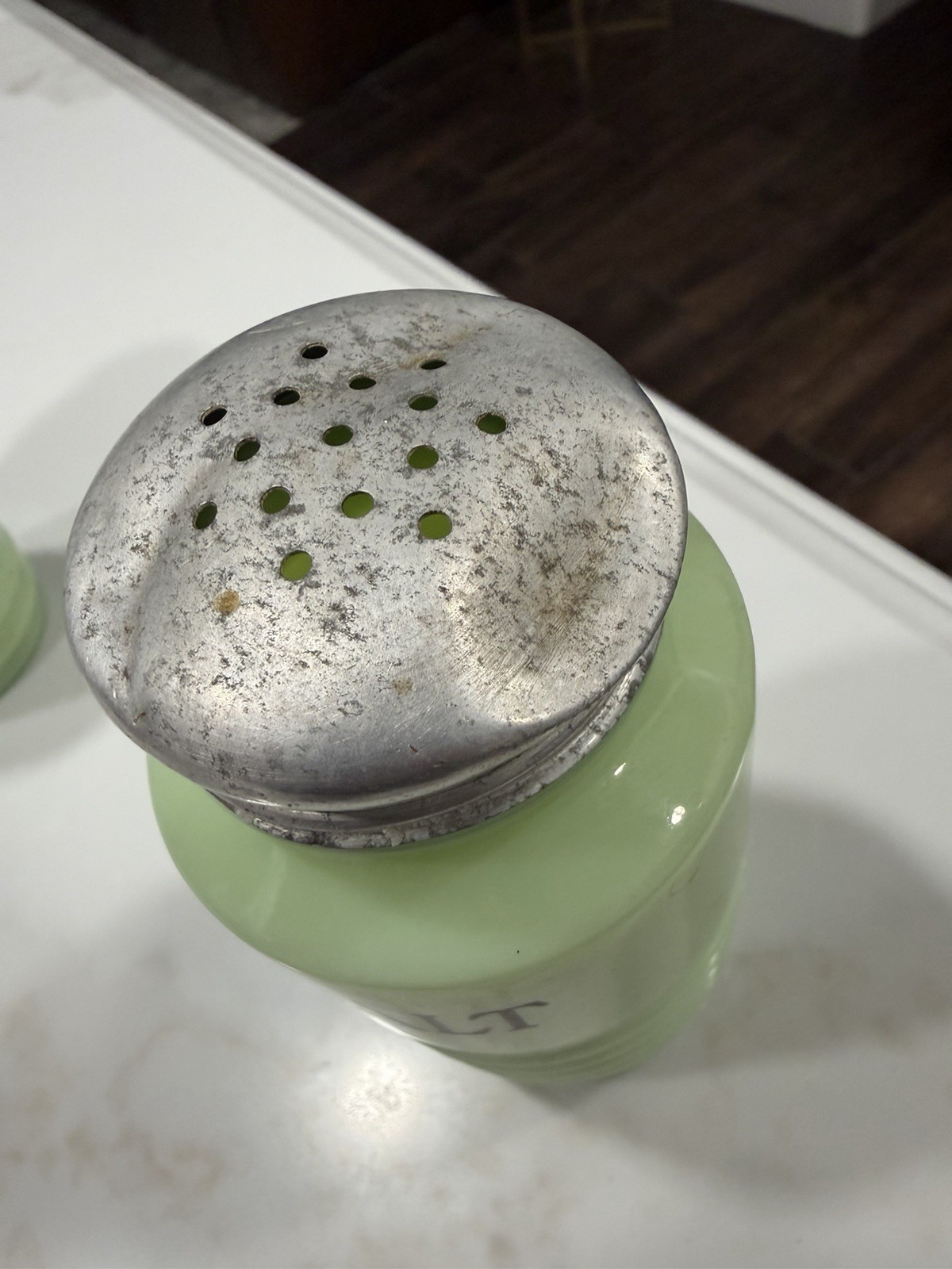 Jeannette Jadeite Beehive Salt & Pepper Shakers 1930's Uranium Glass