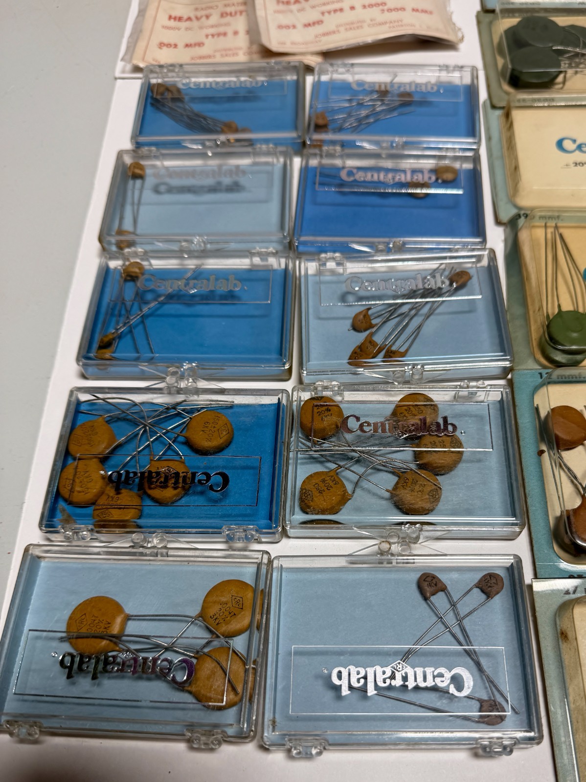 290 Packages NOS Centralab Ceramic Disc & Ceramic Tubular ‘Dogbone’ Capacitors
