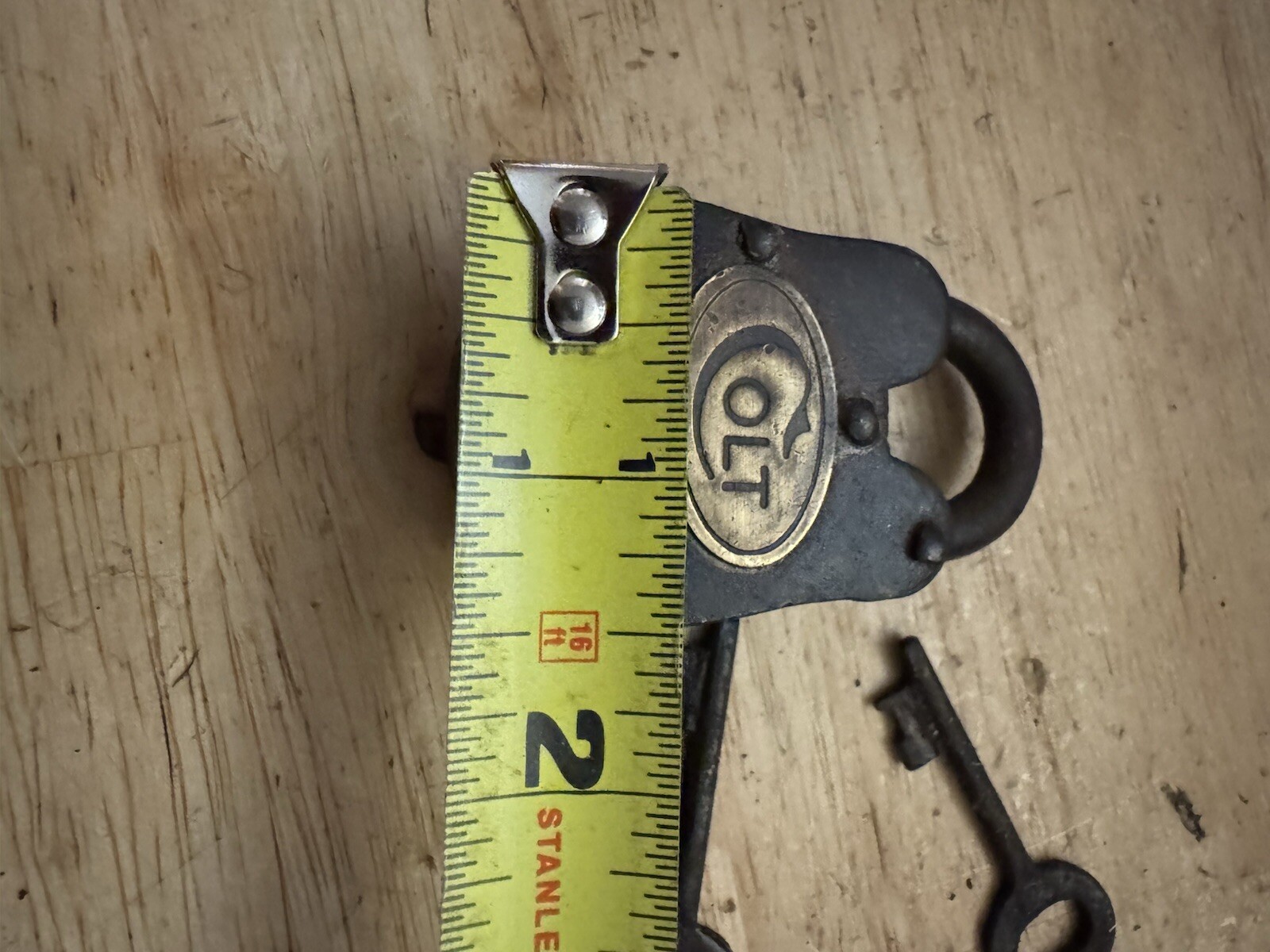 Colt Rifle Padlock Lock Set Gun Firearm Wyatt Earp Memorabilia Keys Home Decor