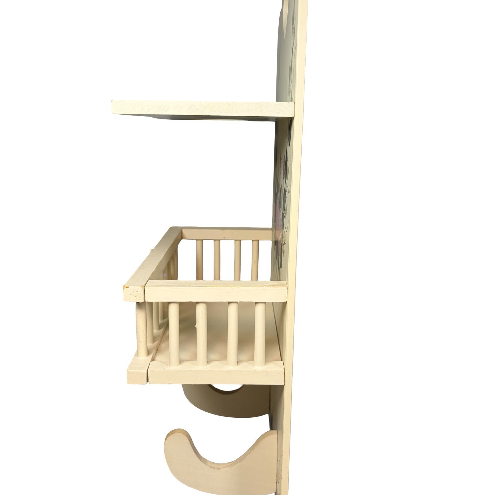 Kenyield Vintage Wood Wall Shelf Rack Heart Cutout Pink Roses Cottage Coe