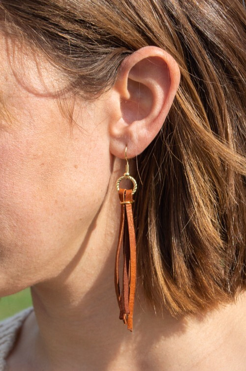 Deerskin Lace Spool 3/16" x 50 ft Saddle Tan -Craft Jewelry Garment Leather Lace