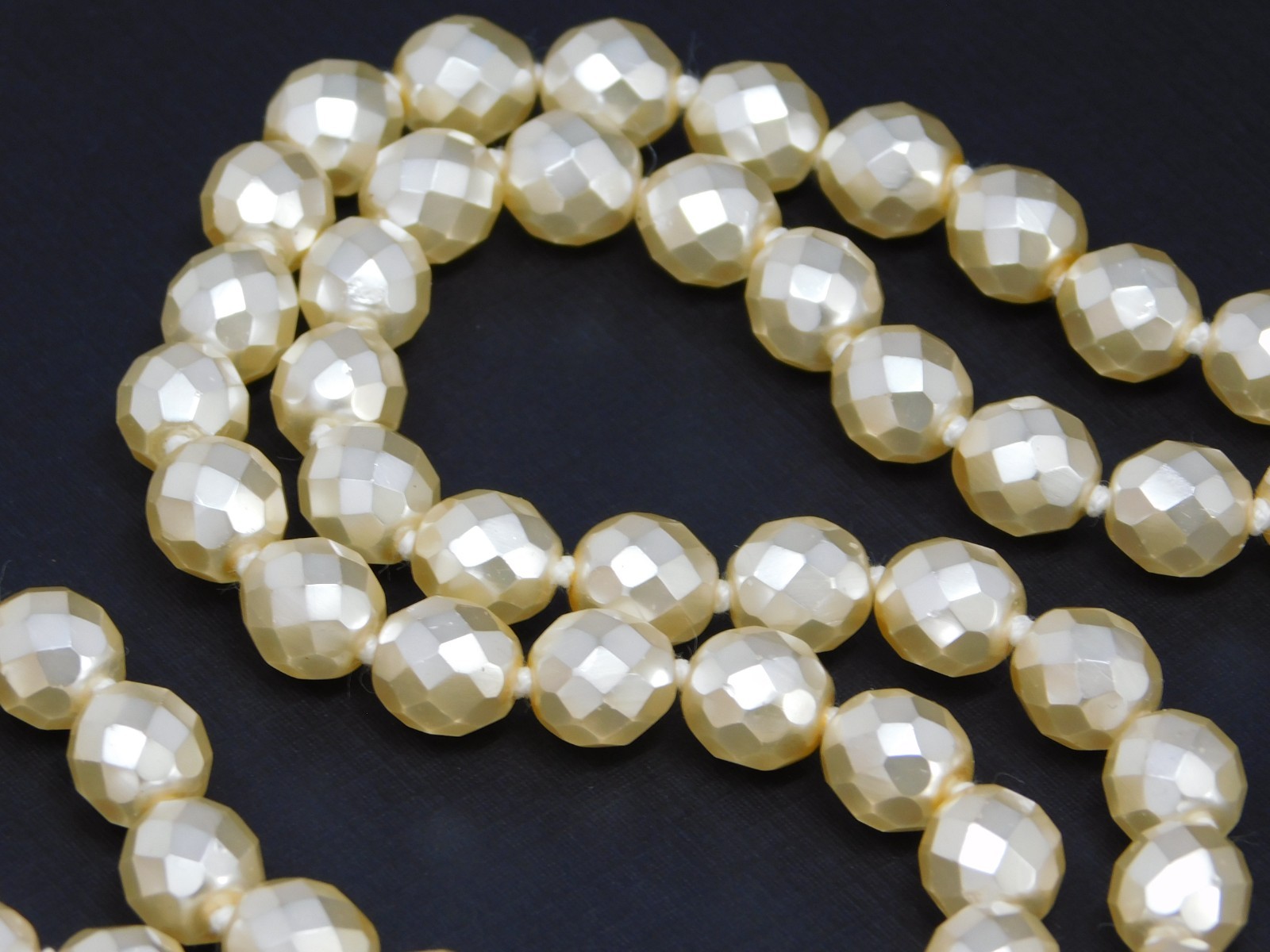 Vintage JOAN RIVERS Cream Hand Knotted Faceted Faux Pearl Glass Bead Necklace