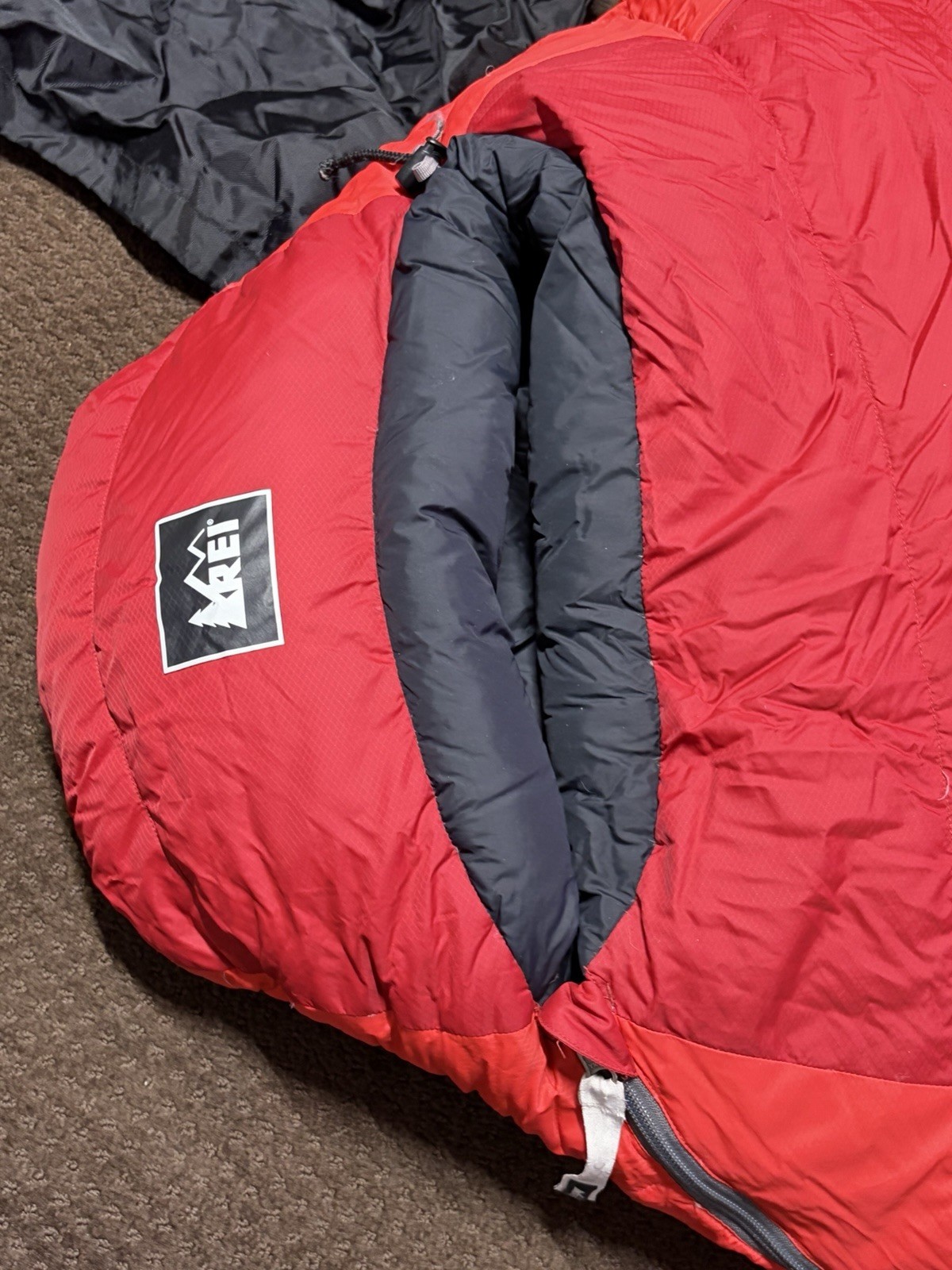 Women’s REI Radiant +10 Down Sleeping Bag Pre-owned Free Shipping