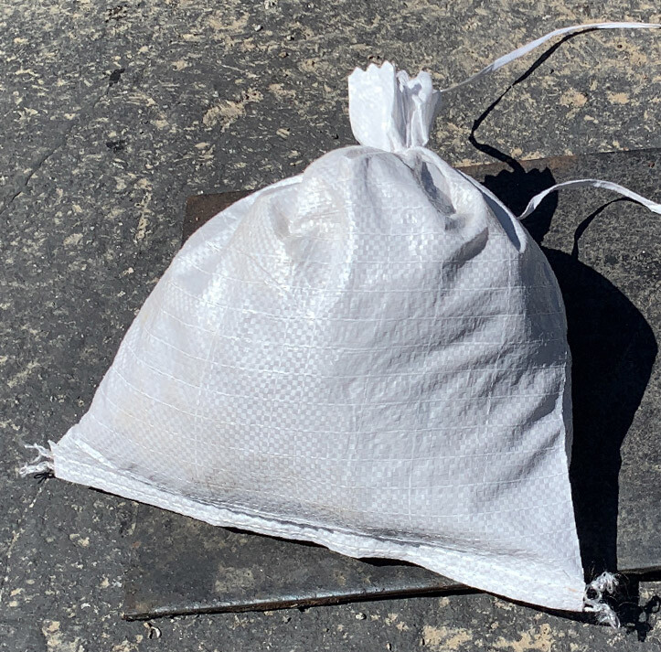 Sandbaggy 12-inch x 15-inch Small Sandbags | UV Protected | Sand Bag Empty