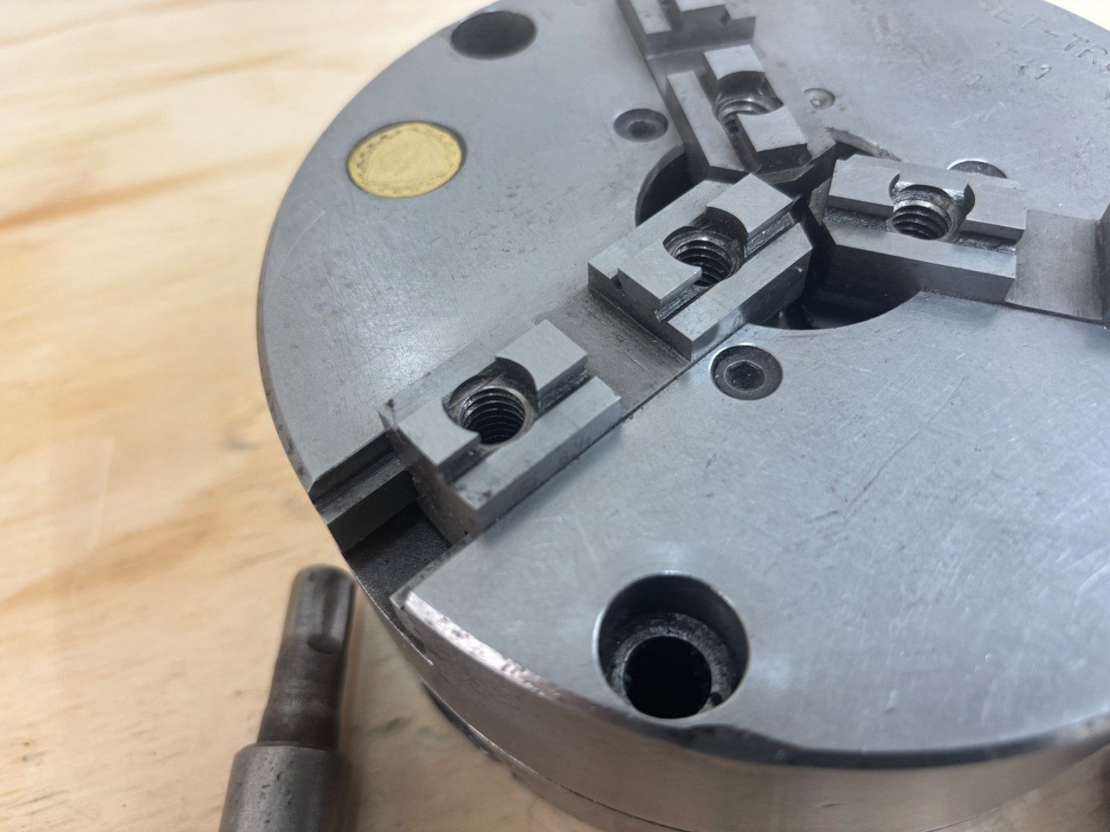 Bison Set Tru 6 1/4” 3 Jaw Metal Lathe Chuck With Reversible Jaws