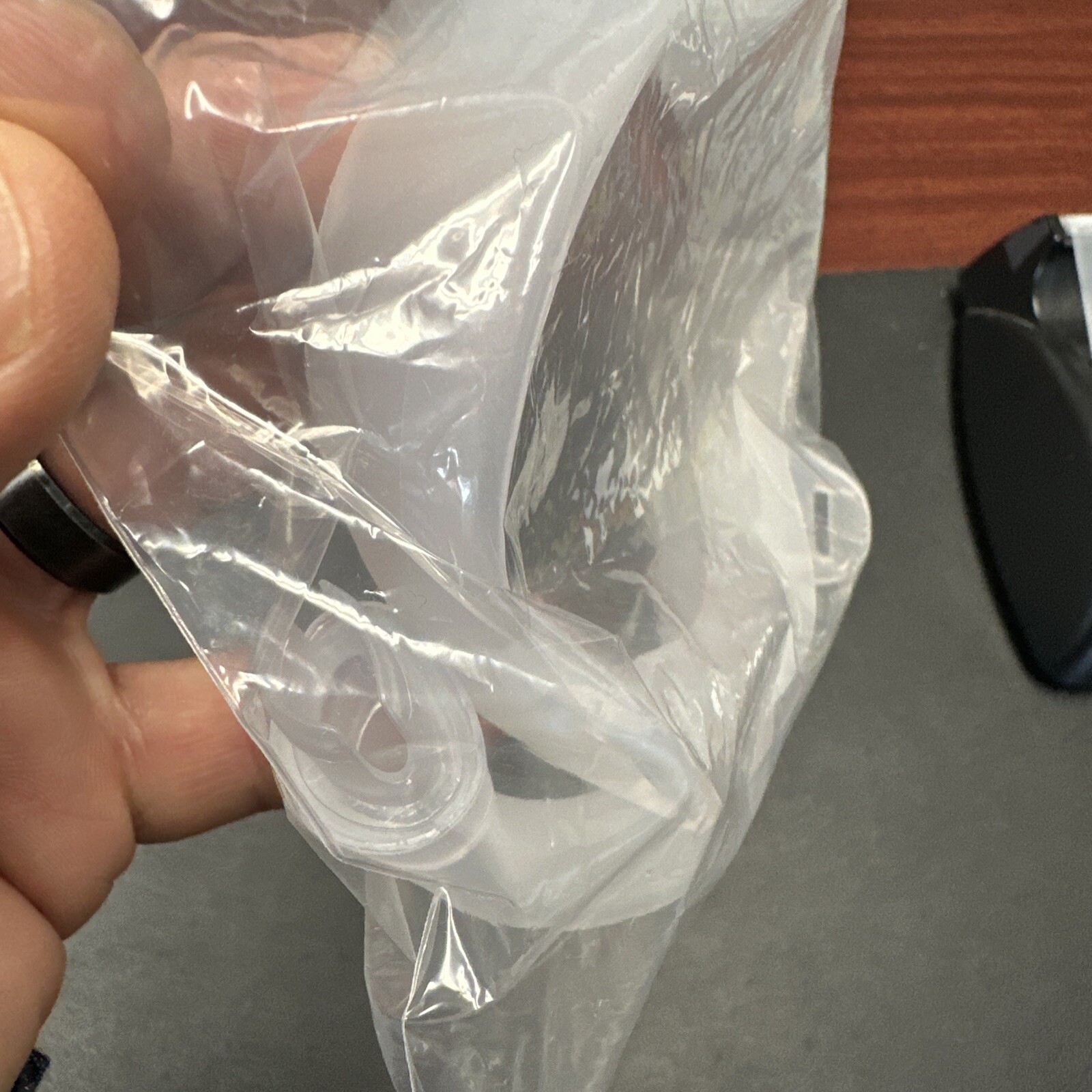 Respironics DreamWear Small Frame. Model 1116745. New