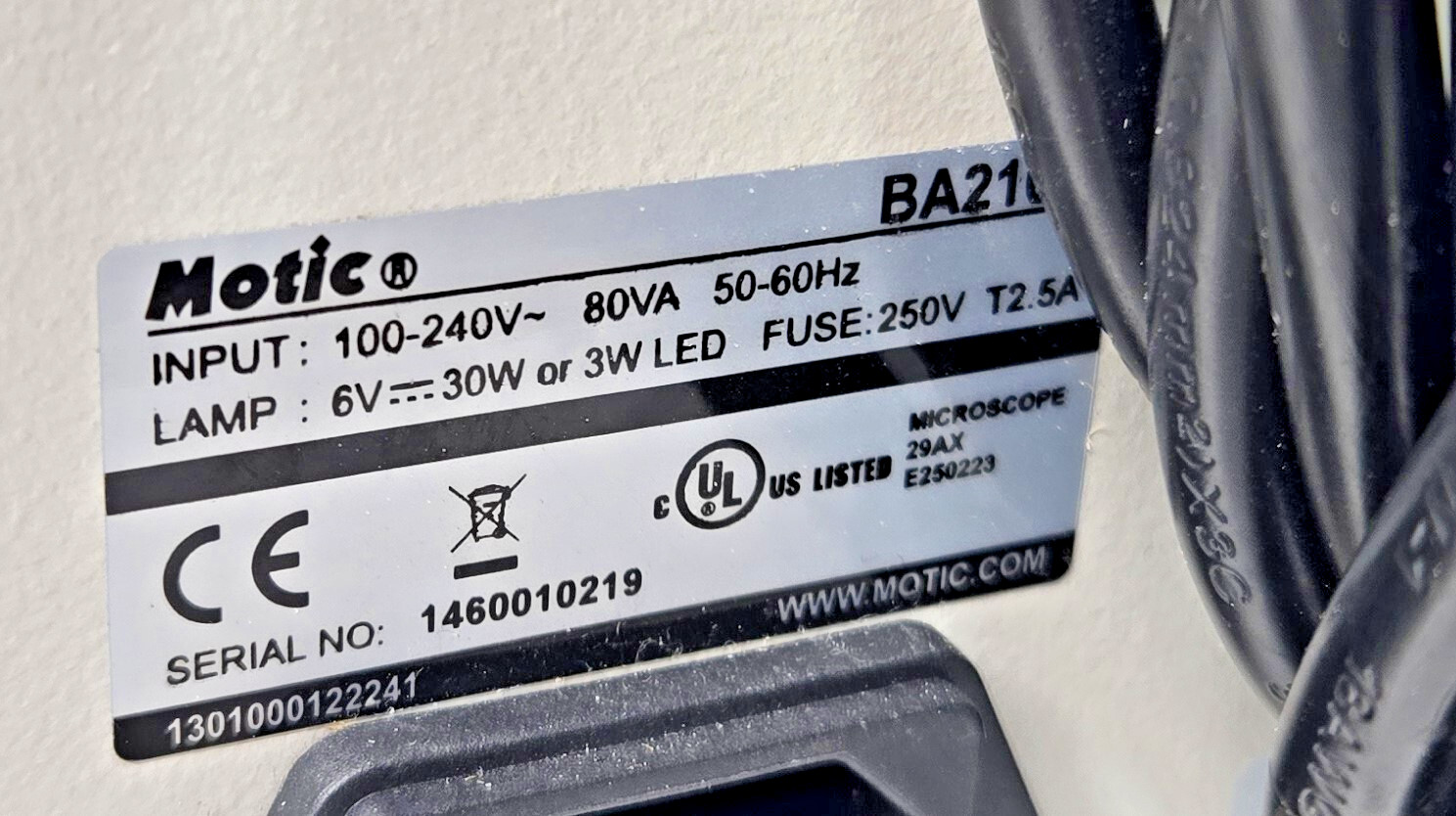 Motic BA210E LED Compound Binocular Microscope with 4X/0.10 Objective Tested