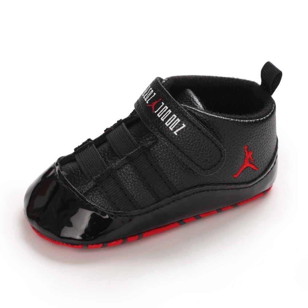 Classic Baby Boy Girl Crib Shoes Infant Sneakers Casual Shoes Newborn Baby Shoes