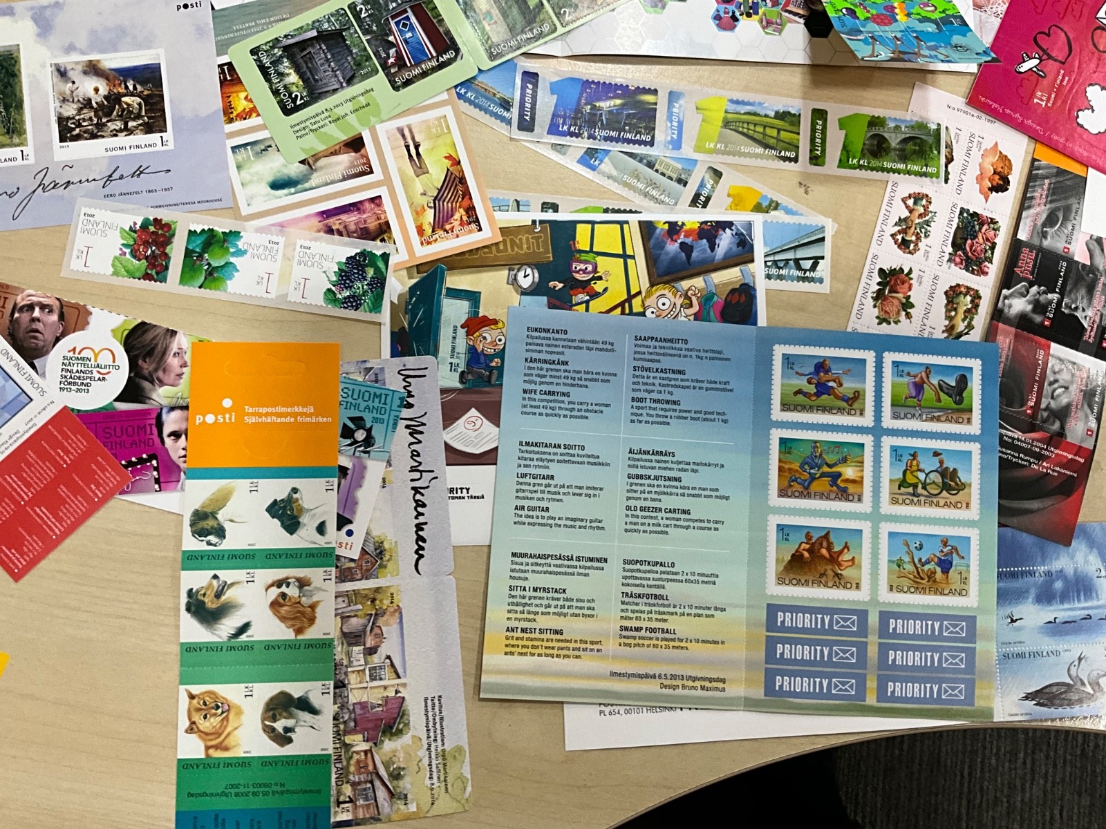 Finland MNH Stamps modern sheets booklets 100 different items @3*