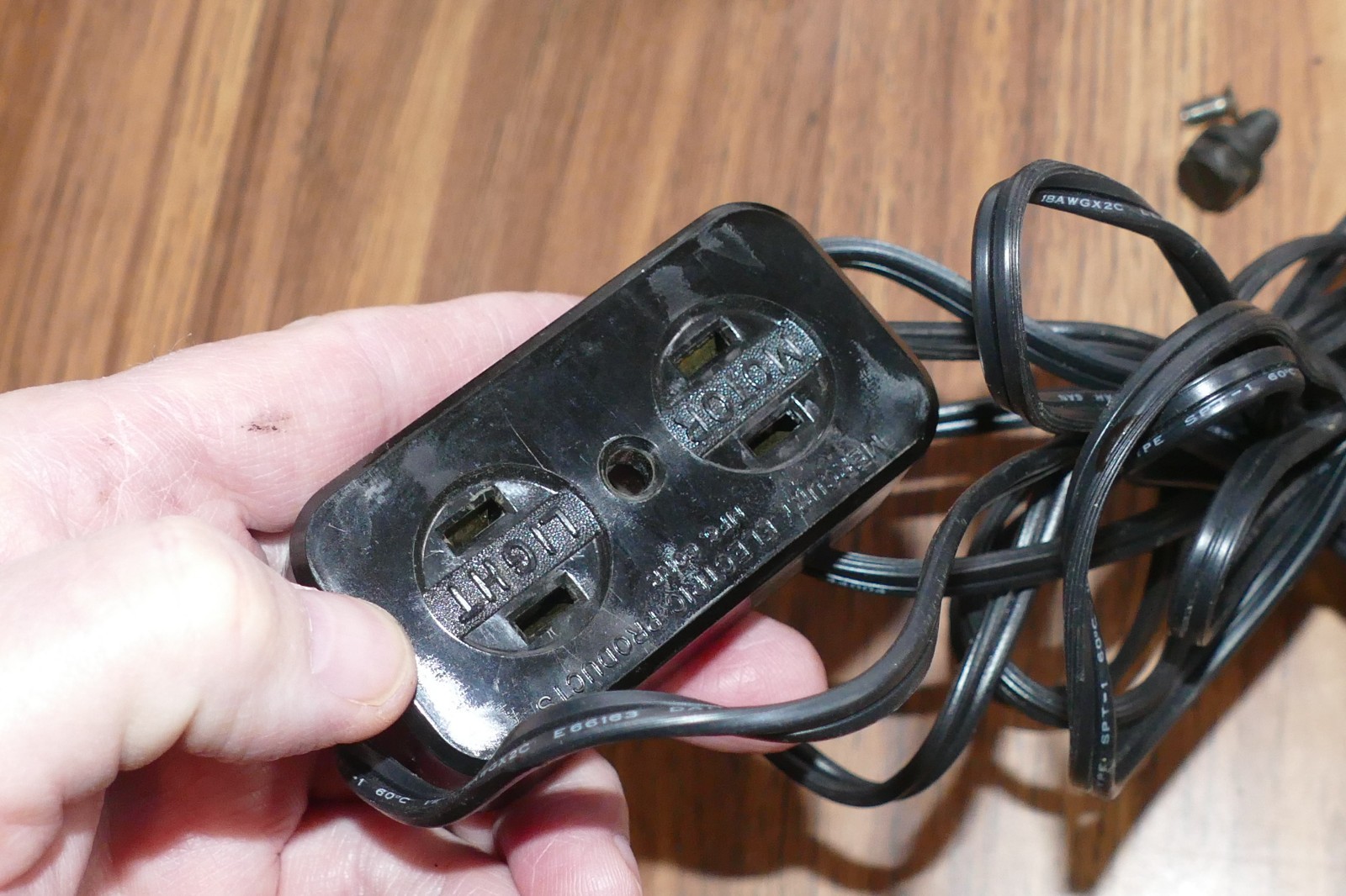 Singer Sewing Machine Motor BY 8-7, Light, Pedal - Tested Works