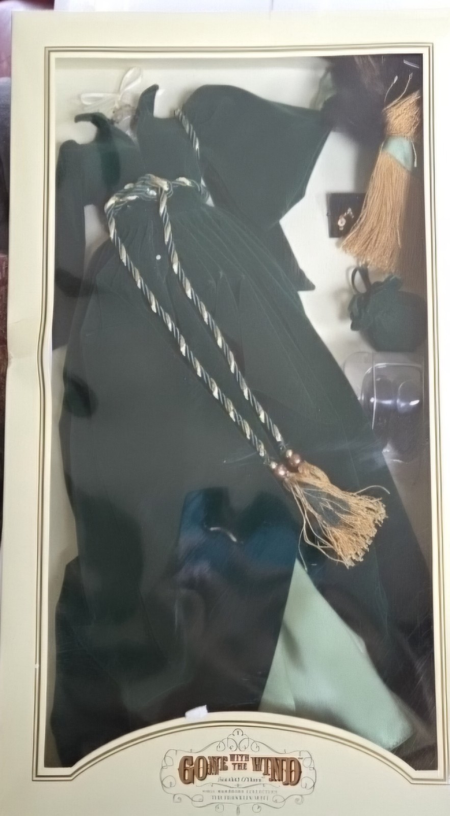 Franklin Mint Scarlett O'Hara Doll With Four Dresses