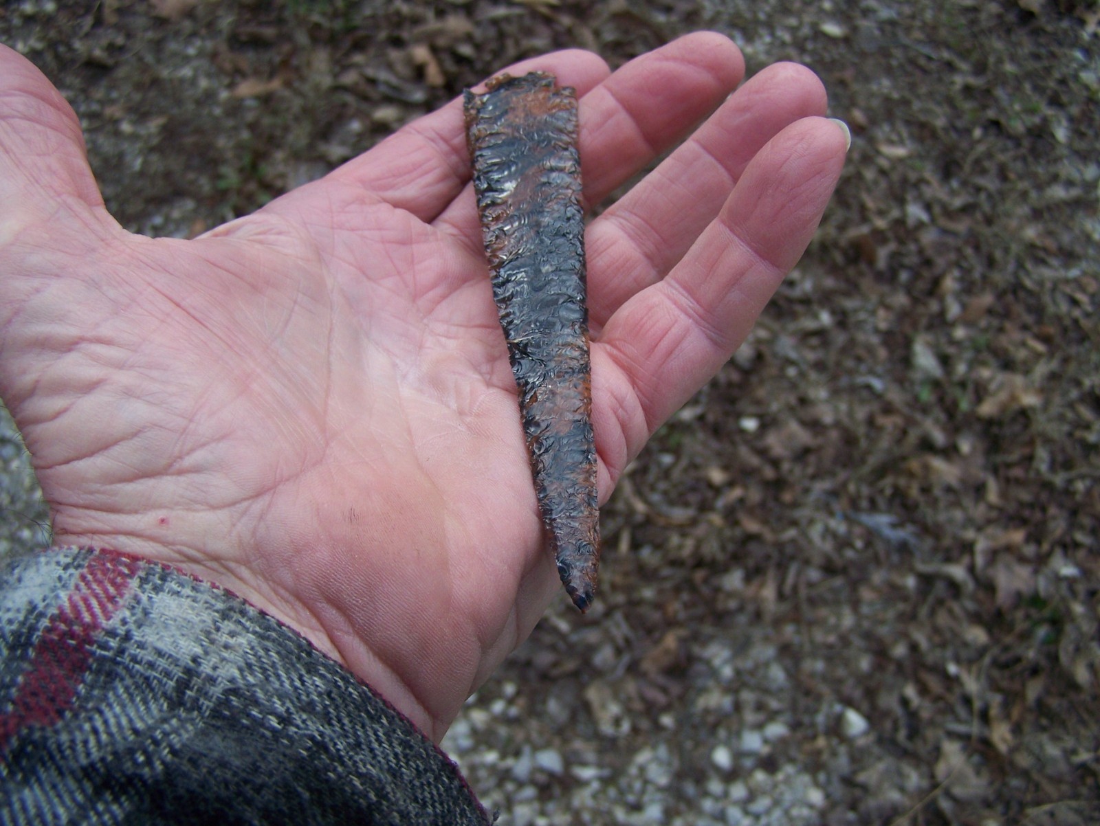 Large thin mahogany obsidian arrowhead reproduction artifact! (Read listing)