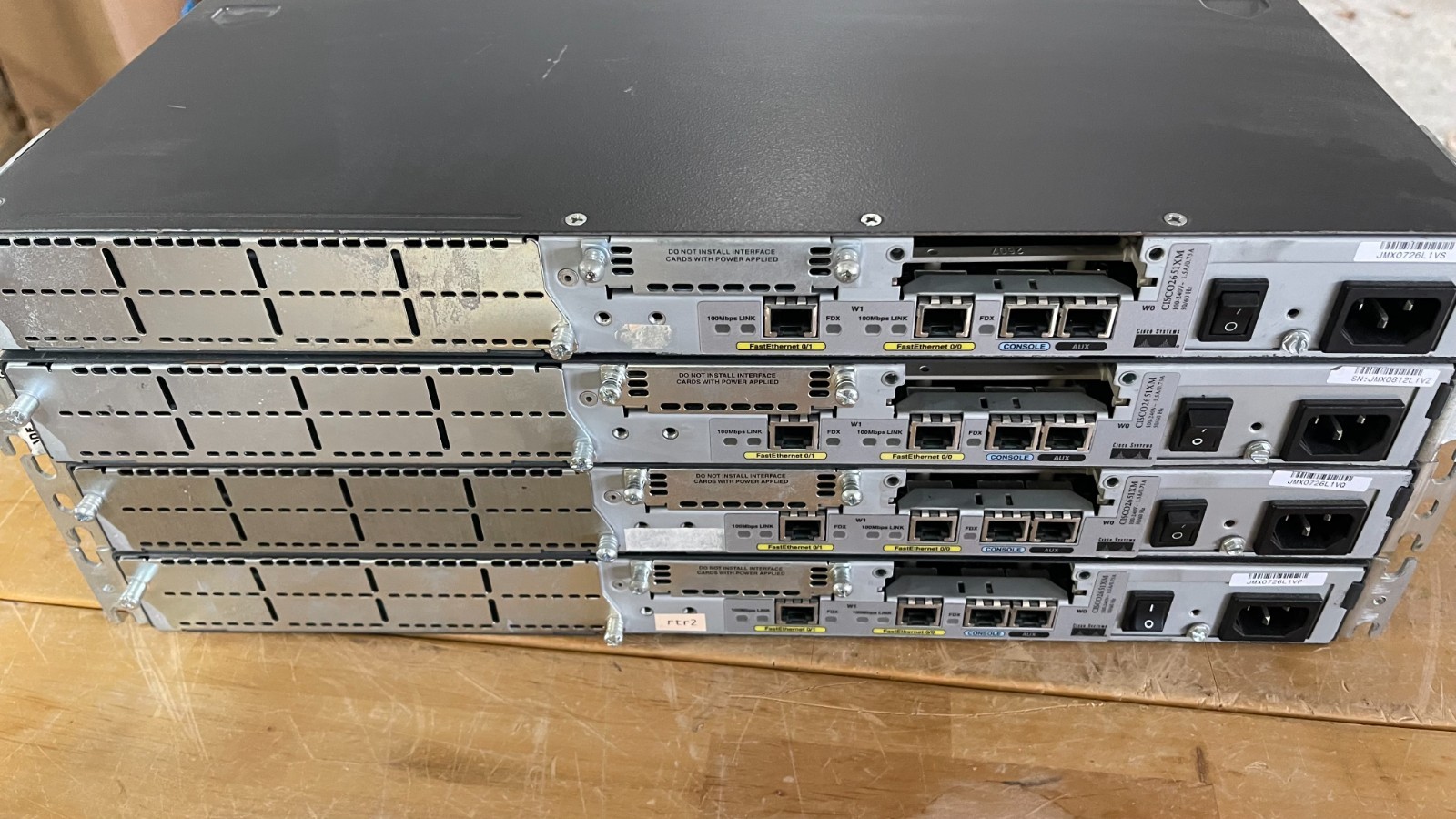 Cisco 2600 XM Series Cisco 2651XM Wired Router 10/100 Mbps with Rack Ears CCNA