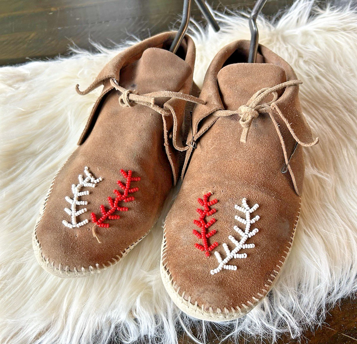 antique NATIVE AMERICAN MOCCASINS