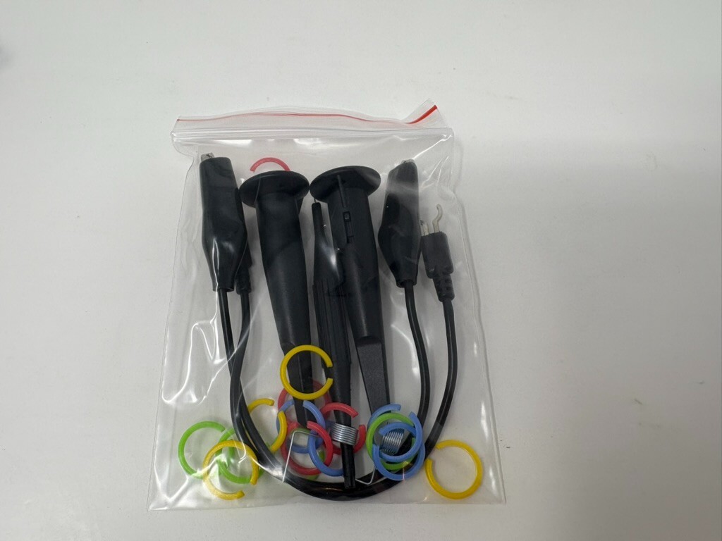 Keysight N2140A Passive Oscilloscope Probes 200 MHz, One Pair