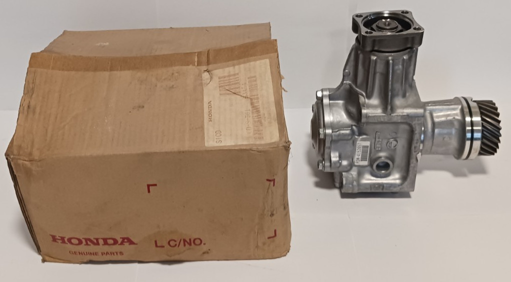 GENUNUINE HONDA AUTO TRANSMISSION TRANSFER CASE 29000-PDM-000 99-01 HONDA CR-V