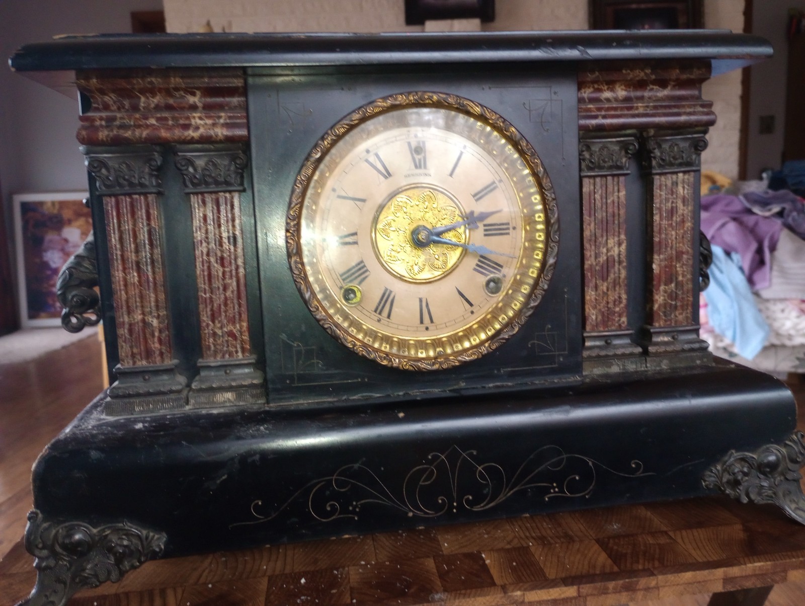 Vintage Antique Sessions Mantle Clock 8 Day 1/2 Strike Cathedral Gong with key