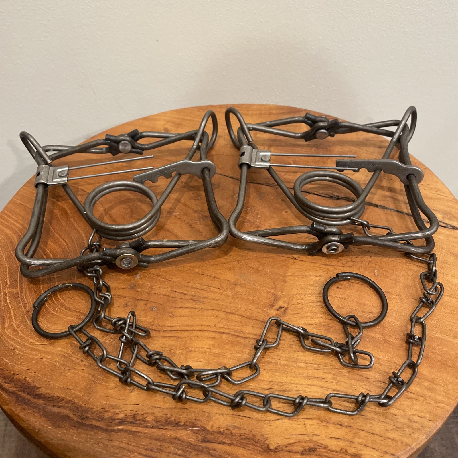 TWO 2 Duke 110 Body Grip Traps Trapping Weasel Muskrat Mink Squirrels 0400 NEW