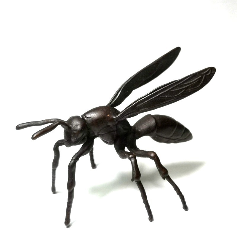 2.2 Inch Old Chinese Bronze Carving Wasp Hornet Figurine Statue Gift Collection