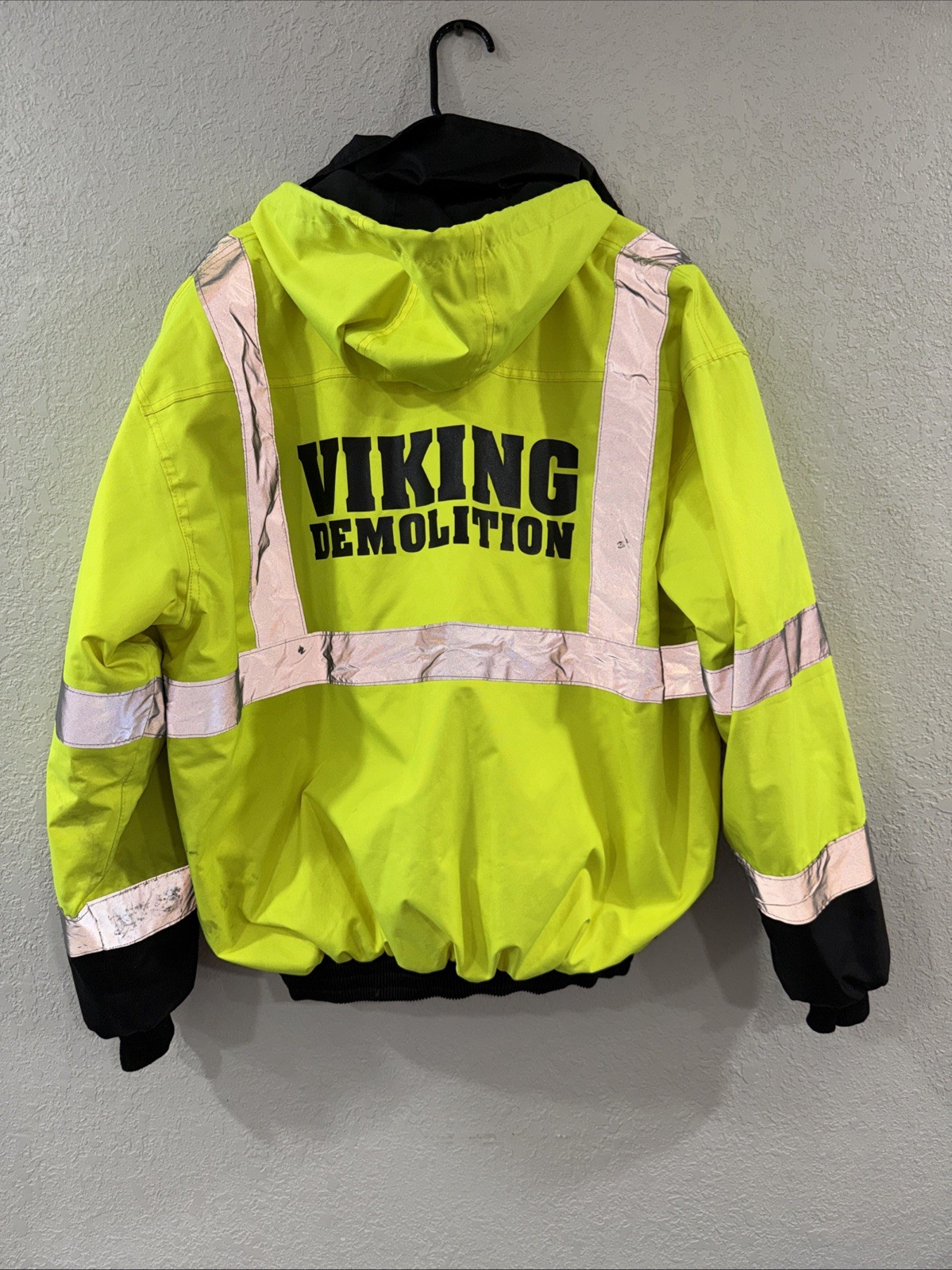 Frog Wear Reflective Jacket Size X-Large. Viking Demolition
