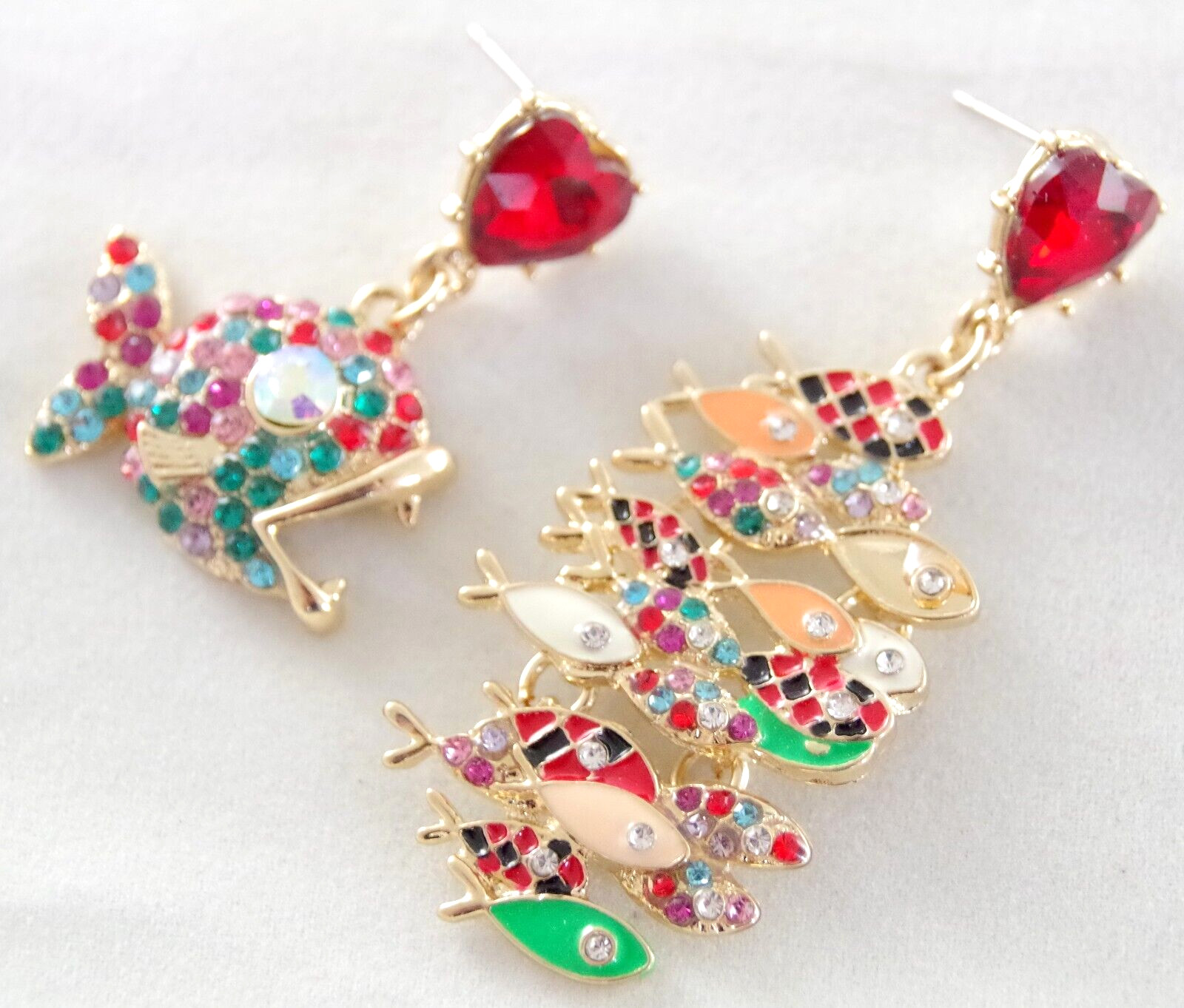 BETSEY JOHNSON ASYMMETRICAL PREDATOR/ SCHOOL OF FISH RHINESTONE DANGLE EARRINGS