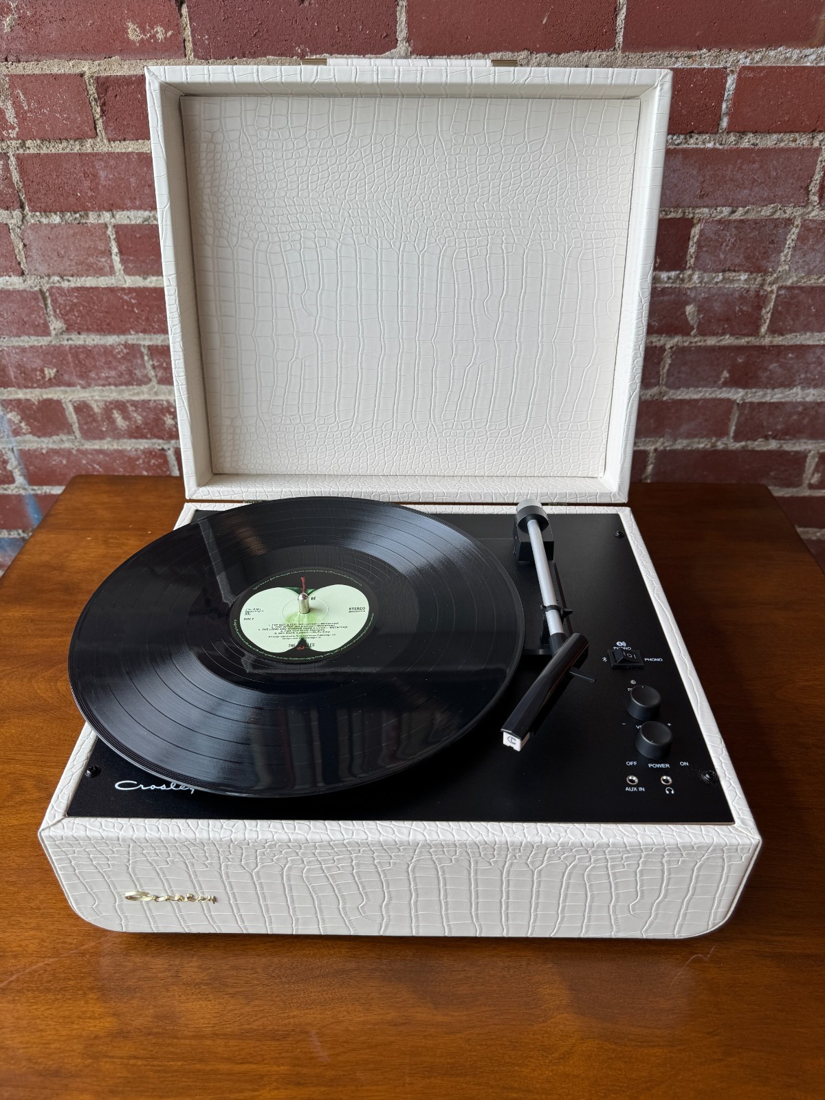 Open Box- Mercury Turntable with Bluetooth In/Out - Cream Croc