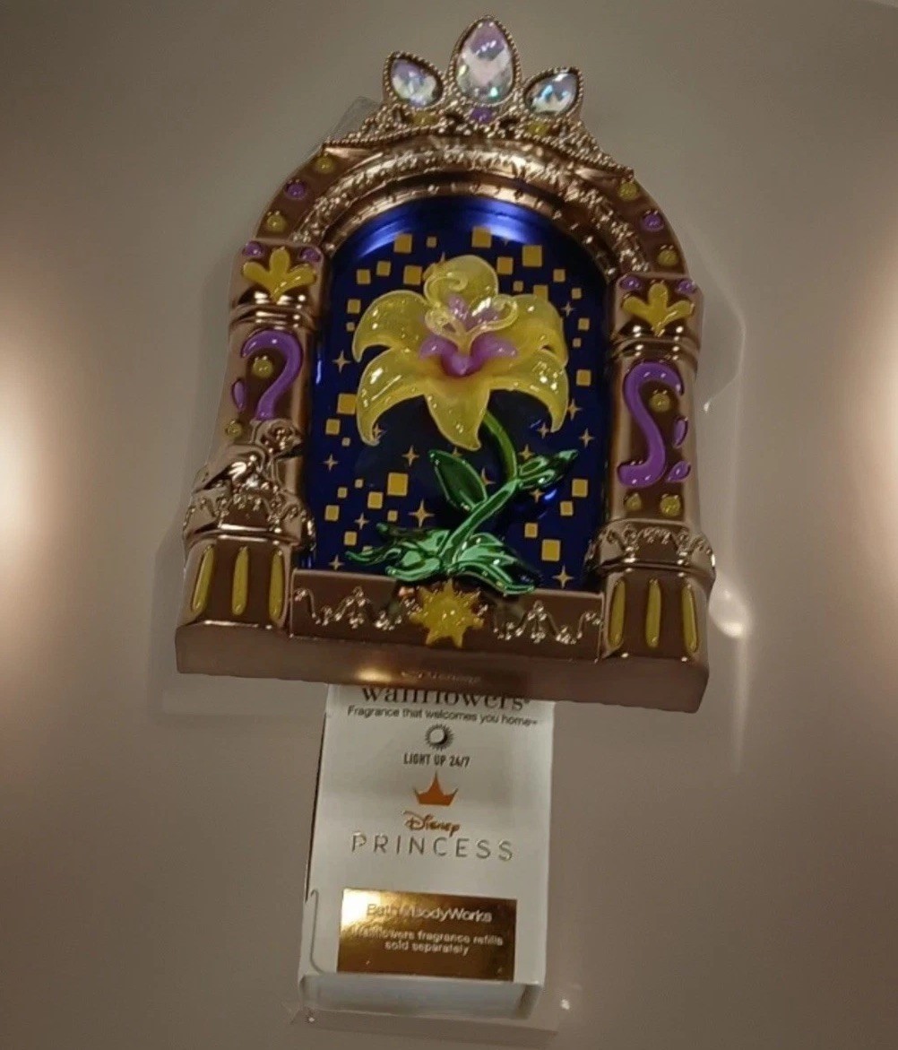 Bath & Body Works Disney Princess Rapunzel Tangled Wallflower Plug In Nightlight