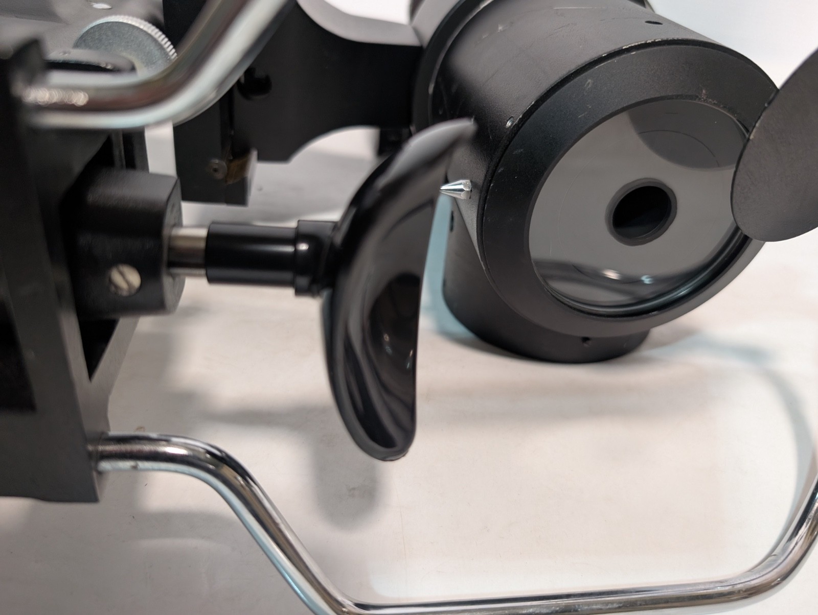 Macro Model 1 Keratometer Optical Ophthalmometer with Chin Rest, Stand