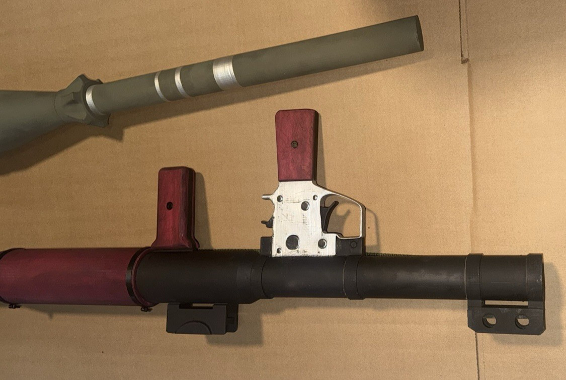 Full-Size RPG-7 Replica Prop – PVC Reinforced, Painted orange tip Not Weathered