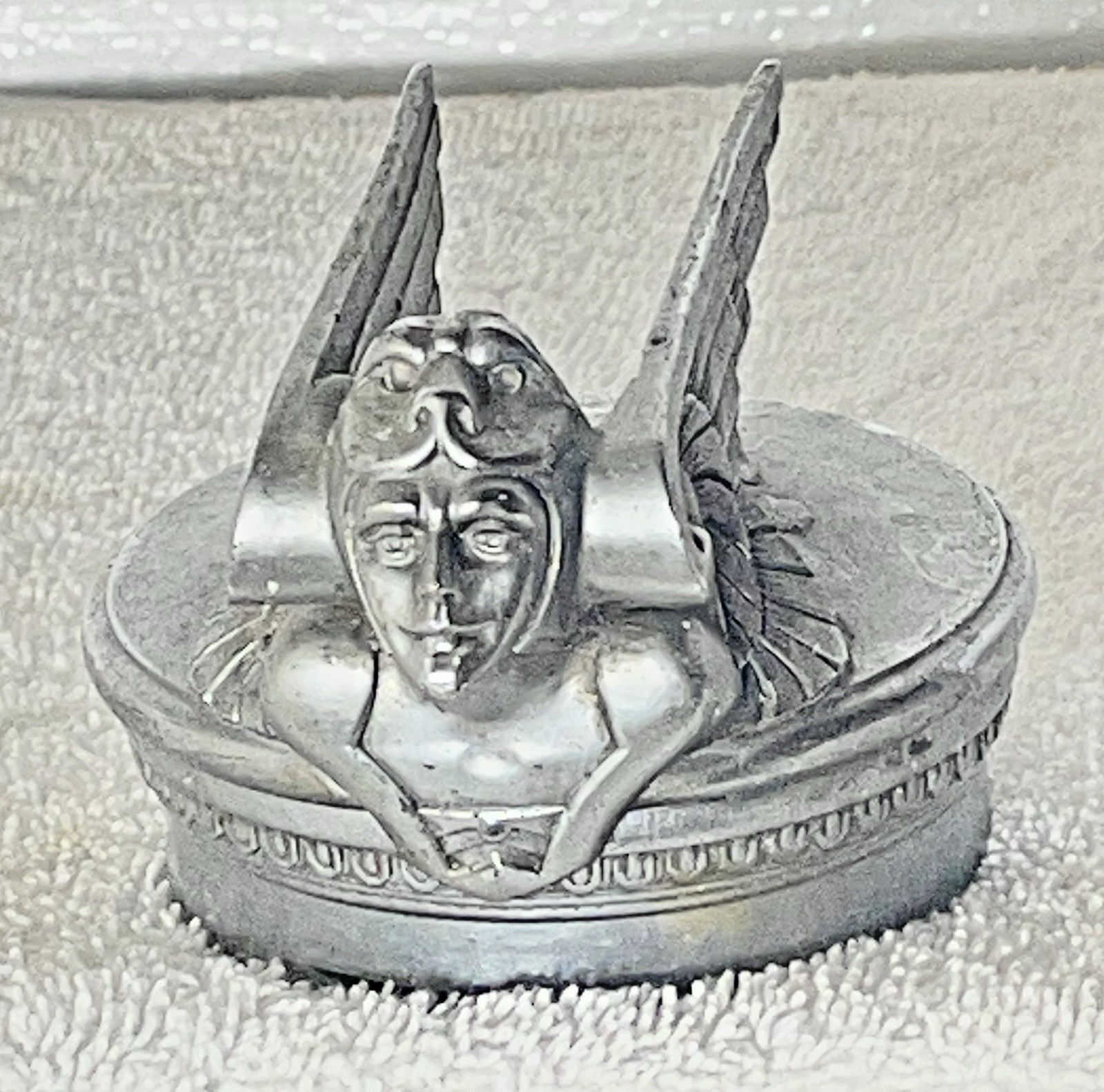 1929-1930 Chevrolet Winged Viking Aviator Radiator Cap Hood Ornament Art Deco