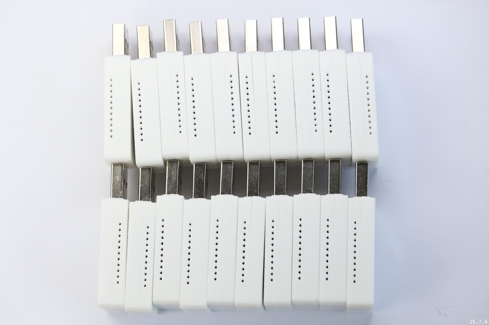 Bluetooth Proxies BLEDongle-1M For HomeAssistant By Screek (ESP32 + ESPHome)