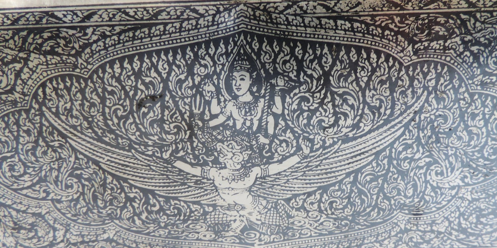 20th Century Thai Siam Sterling Silver & Niello Garuda Box, Bangkok, c.1940 503g