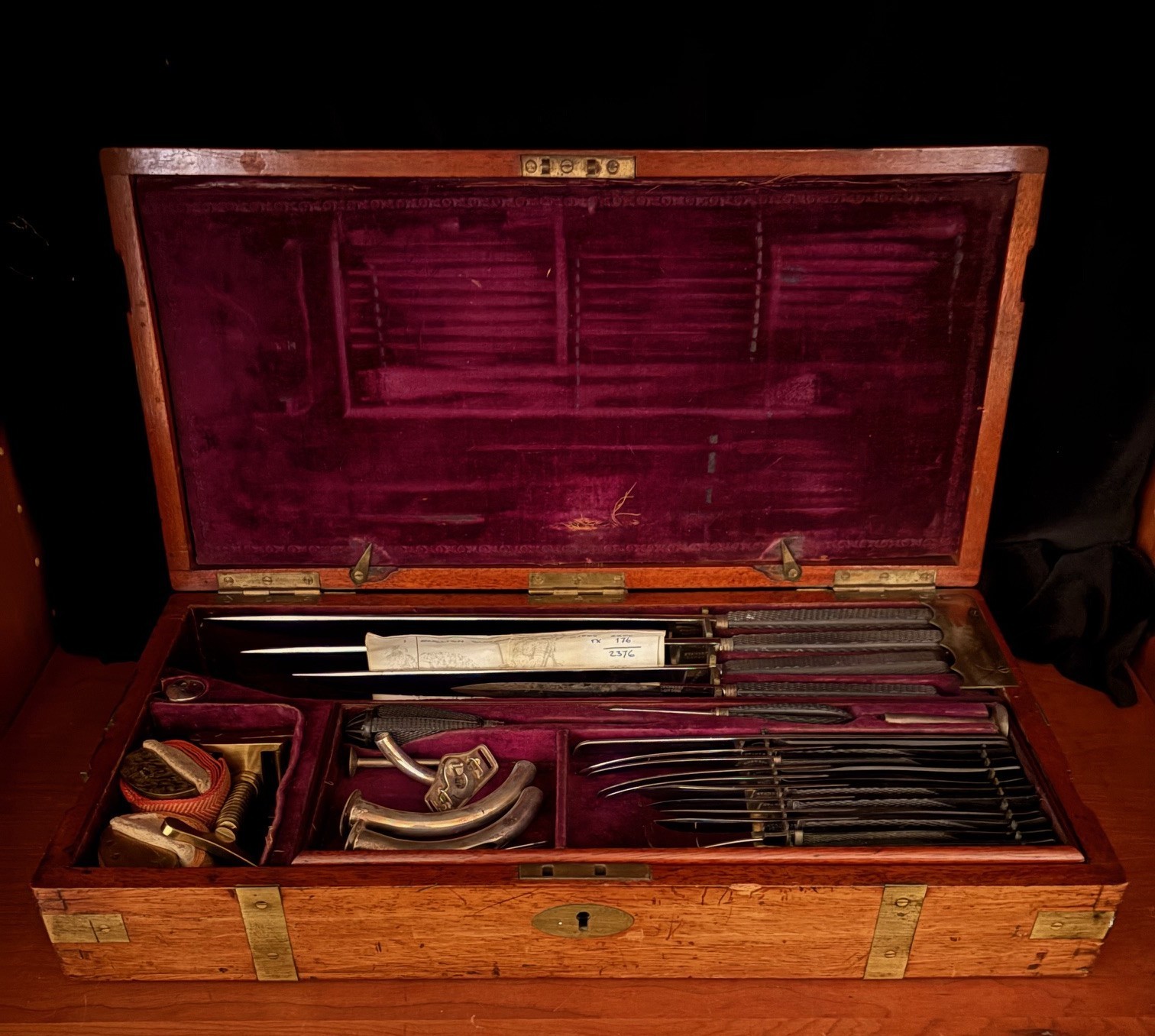 Nineteenth Century English Surgeon's Surgical Kit