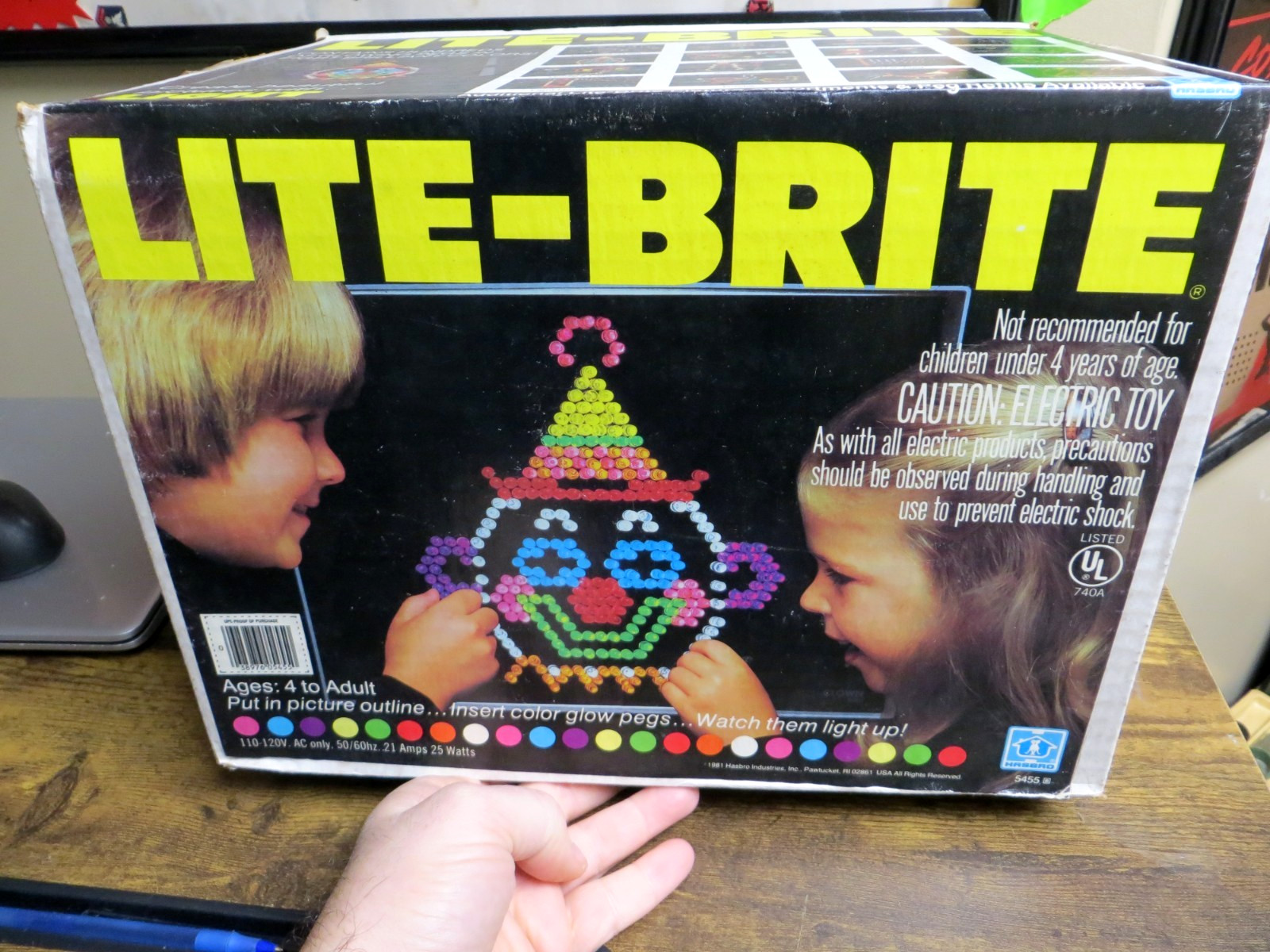 VINTAGE HASBRO 1981 LITE BRITE - 100% FACTORY SEALED FROM EX HASBRO EMPLOYEE