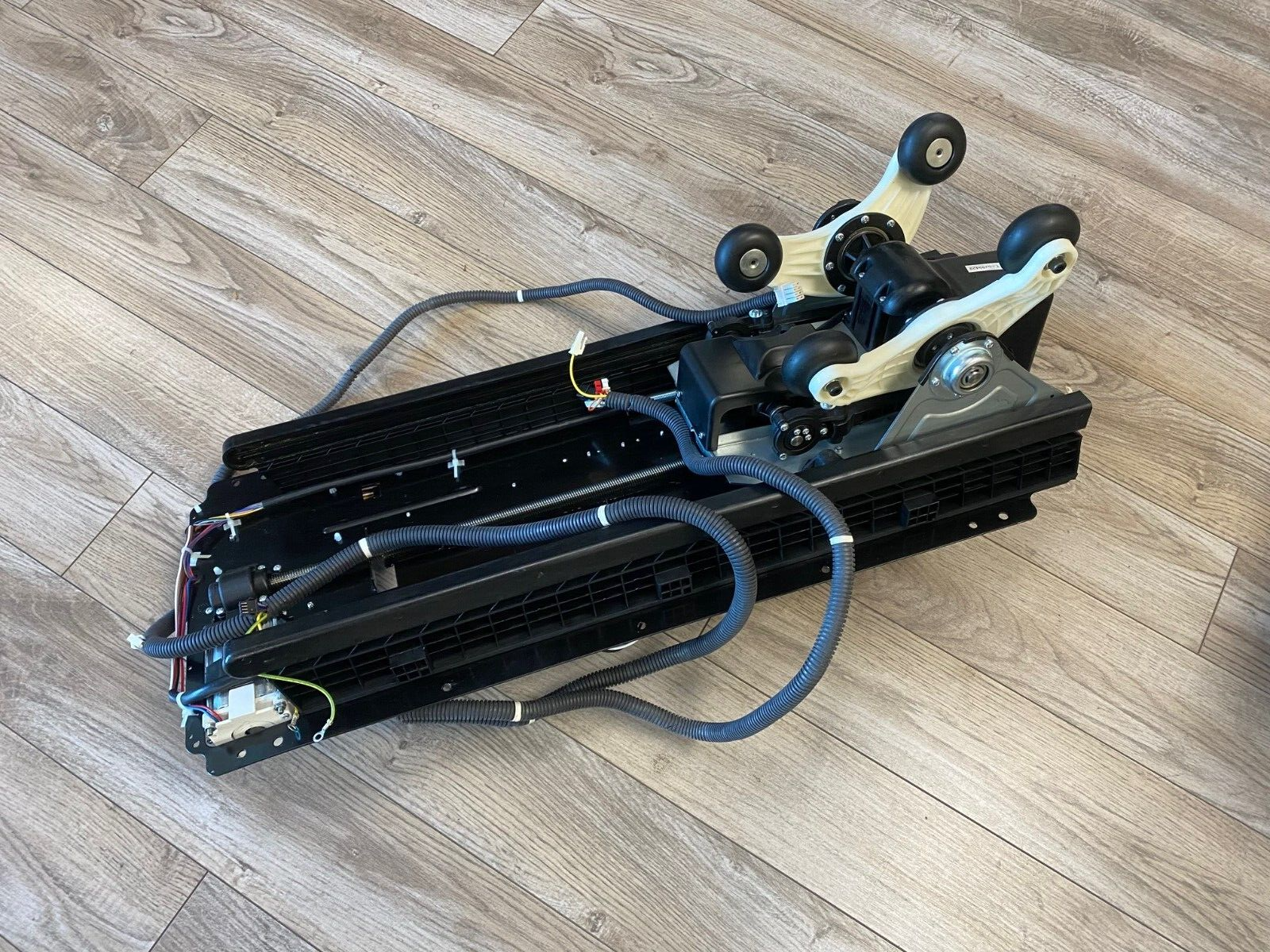 OEM Human Touch iJoy HT 5270 Massage Chair Recliner Robot Massaging Assembly