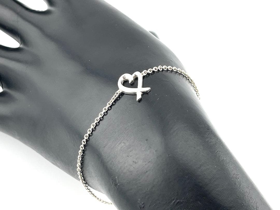 f103 Excellent condition Tiffany & Co. Loving Heart Bracelet Bangle 925